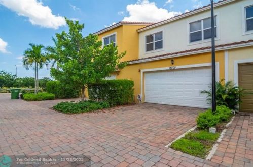 12408 17th Ct, Hollywood FL  33028 exterior