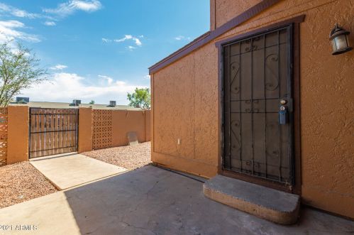 3645 69th Ave, Phoenix AZ  85033-4403 exterior