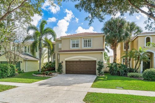 9862 Warner Ln, West Palm Beach, FL 33414-6405