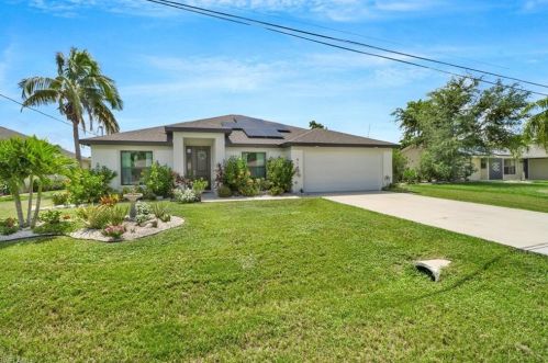 914 23rd Pl, Cape Coral, FL 33909-0017