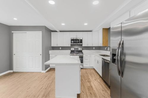 6634 Radio Dr, San Diego CA  92114-1611 exterior