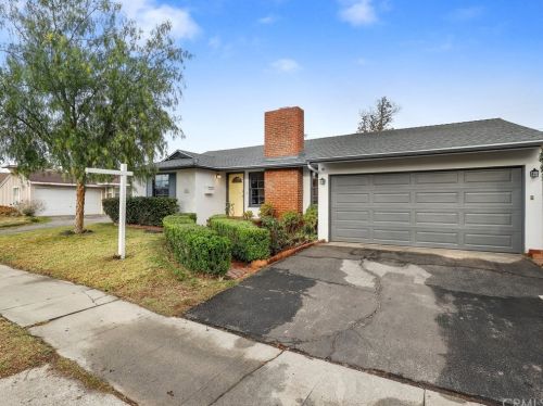 6916 Burnet Ave, Van Nuys, CA 91405-3556