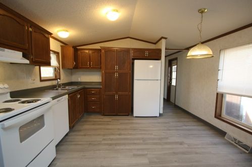 12 Hilltop Dr, Finleyville, PA 15332-9407