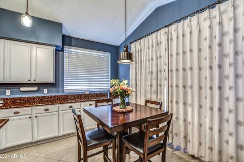 1915 Campbell Ave, Gilbert AZ 85234-7914 exterior