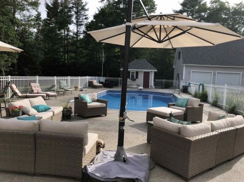 51 Sandy Ln, Dover, NH 03820-5900
