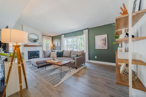 1122 Ivy St, Escondido CA  92026-3031 exterior