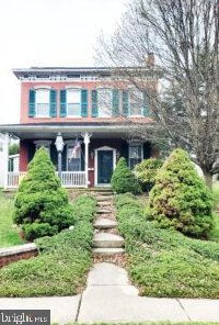76 Main St, Landisville, PA 17538-1127