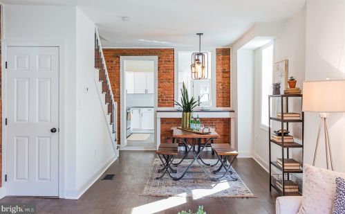 24 New St, Lancaster PA  17602-2047 exterior