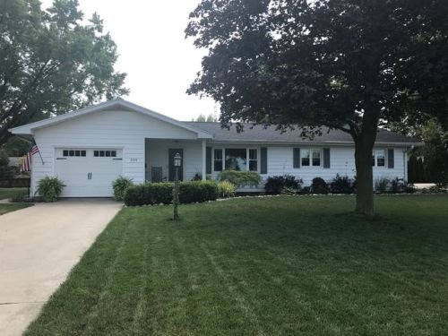 509 Buckeye St, Archbold, OH 43502-1049