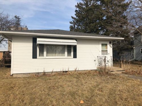 108 Mechanic St, Martelle, IA 52305-7716