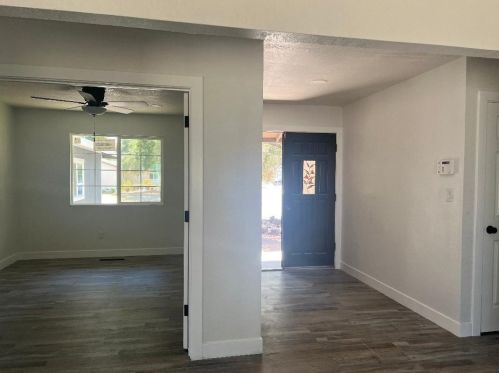 1525 Woodland Dr, West Pittsburg CA  94565-5633 exterior