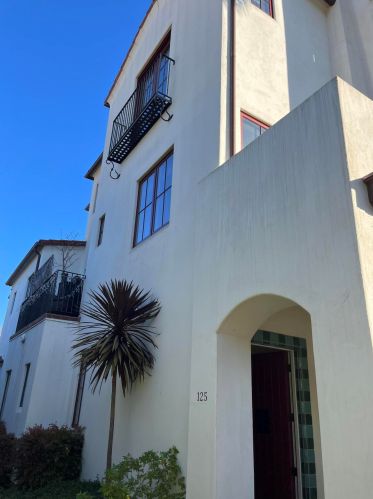 3730 State St, Santa Barbara CA  93105-3104 exterior