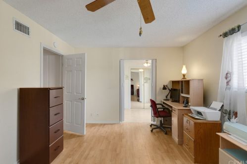 1915 Chateau Ave, Anaheim CA 92804-4409 exterior