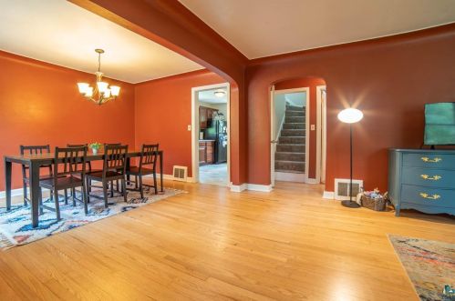 1322 Basswood Ave, Duluth MN  55811-4735 exterior