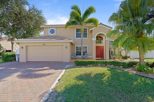 5680 Descartes Cir, Boynton Beach, FL 33472-2426