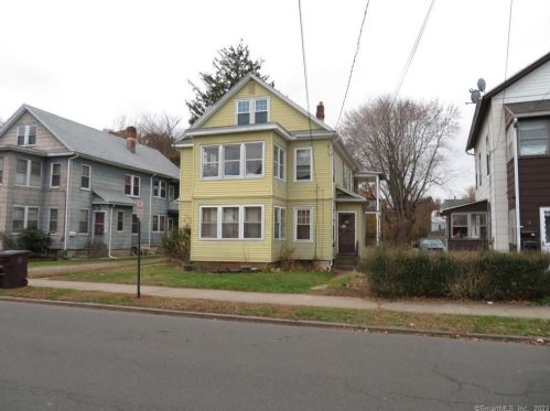 7 Logan St, New Britain, CT 06051-3433