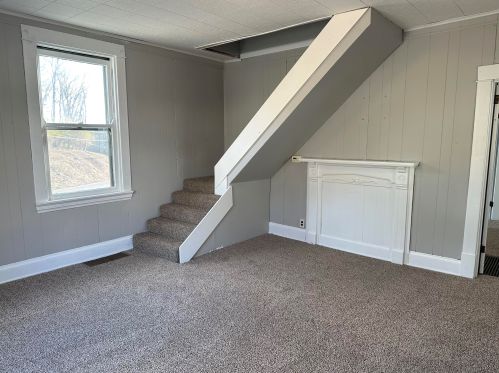 37 River Rd, Newport KY  41075-2317 exterior