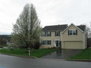 266 Thornridge Dr, Downingtown, PA 19372-1060