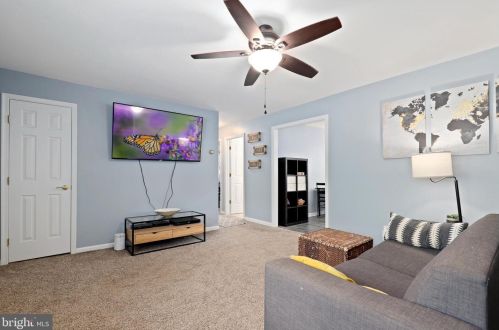 7007 Smith Station Rd, Spotsylvania VA  22553-1810 exterior