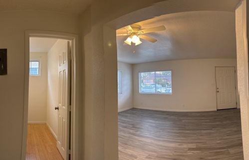 1712 Cherry Ave, Long Beach CA  90806-5821 exterior