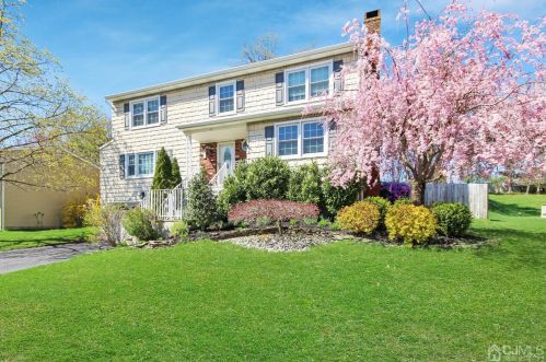 63 Overhill Rd, East Brunswick, NJ 08816-4211