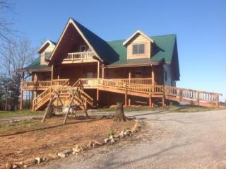 298 Blackburn Rd, Pikeville, TN 37367-8018