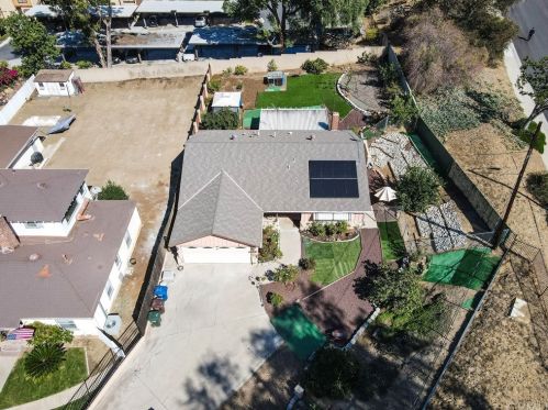 10561 Cliota St, Whittier, CA 90601-1715