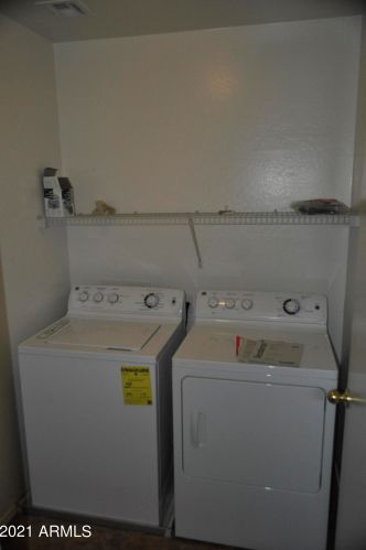 4250 Shapinsay Dr, San Tan Valley AZ  85140-6251 exterior