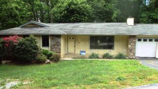 112 Richards Dr, Hendersonville, NC 28792-9254