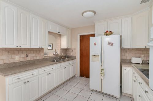 1570 Plum Ave, Merritt Island FL  32952-5850 exterior