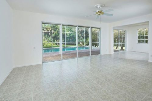 25660 Streamlet Ct, Bonita Springs, FL 34135-7829
