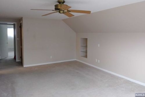 27 Mawhinney Ave, Paterson NJ  07506-1208 exterior