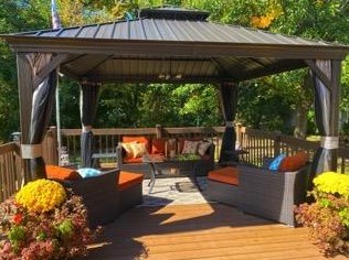 3828 Kingsway Dr, Crown Point IN  46307-8982 exterior