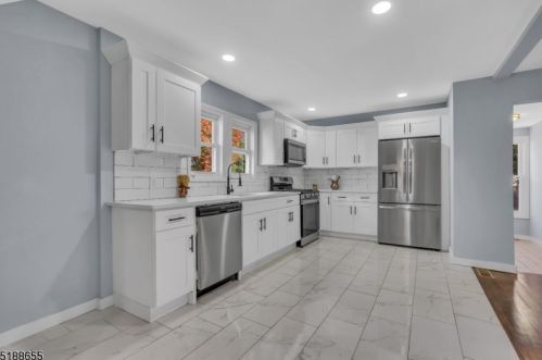 701 Linden Ave, Rahway NJ  07065-3624 exterior