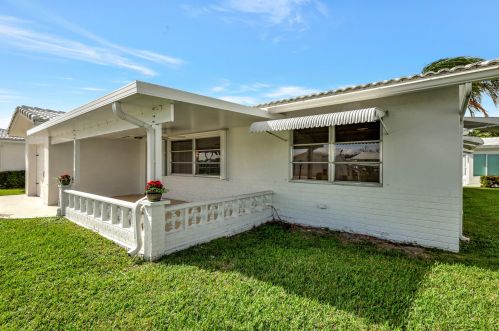1105 16 St, Boynton Beach FL  33426-5815 exterior
