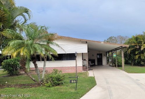 622 Royal Tern Dr, Sebastian FL  32976-7360 exterior