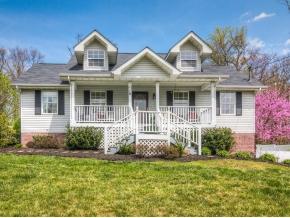 118 Woodland Dr, Jonesborough, TN 37659-5722