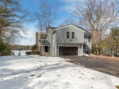 48 Laurelwood Dr, Webster MA  01570-3441 exterior