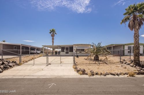 854 Citrus St, Bullhead City, AZ 86442-6410