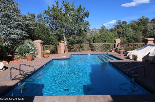 70 Calle Irena, Sedona AZ 86336-4769 exterior