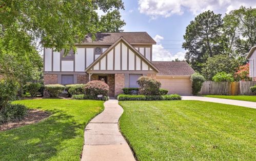 5510 Green Timbers Dr, Humble, TX 77346-1948