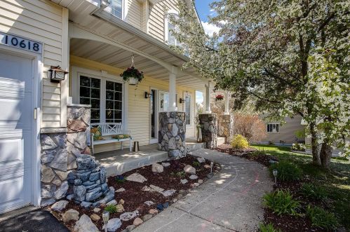 10618 Alvin Ct, South Saint Paul, MN 55077-5481
