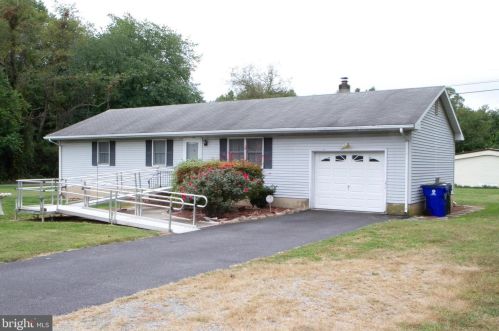 62 Cove Rd, Dover, DE 19904-6141