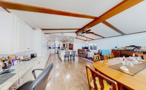 10275 Frontier Trl, Beaumont CA  92223-5475 exterior