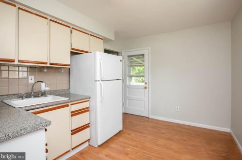 121 Hannold Blvd, West Deptford NJ  08096-1815 exterior