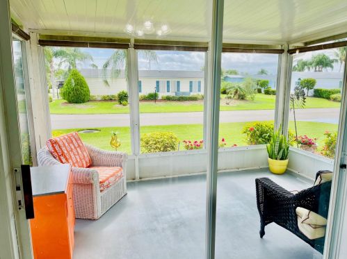 3729 Sleepy Hollow Ln, Fort Pierce FL  34952-3121 exterior