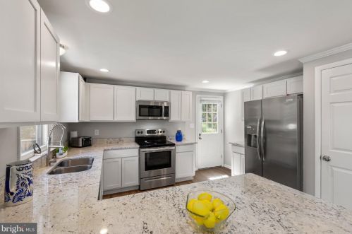 3319 Flat Run Rd, Locust Grove VA  22508-2208 exterior