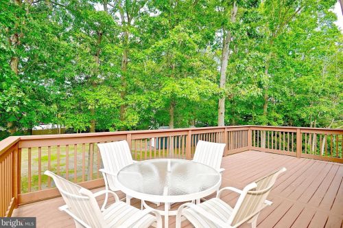 7 Pigeon Pl, Berkeley Township NJ  08721-1915 exterior