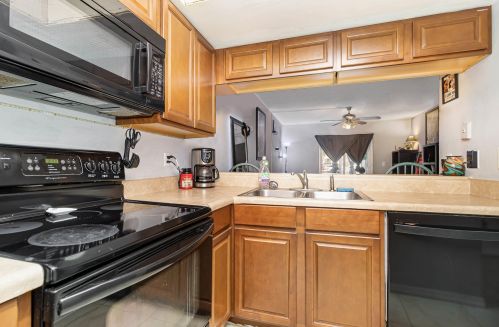 2954 Sir Hamilton Cir, Titusville, FL 32780-4947