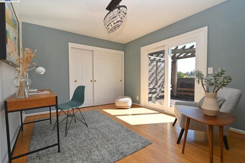 2400 Prosperity Way, San Leandro CA  94578-1124 exterior